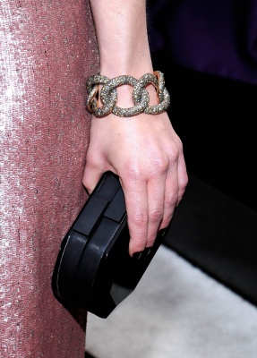 emilia_083~0.jpg