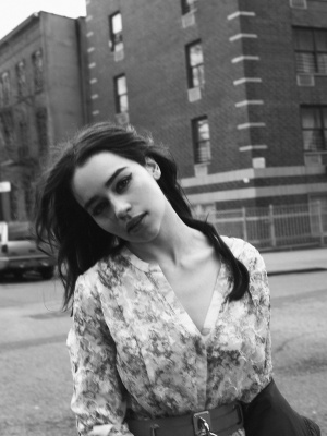 06860_Emilia_001_122_141lo.jpg