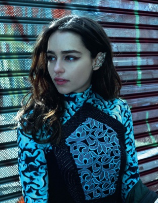 06869_Emilia_002_122_341lo.jpg