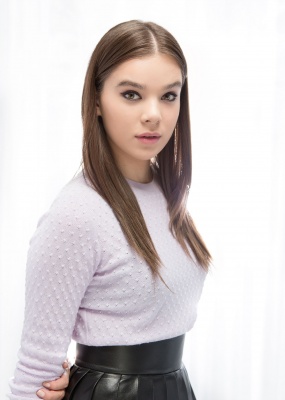 hailee_001.jpg