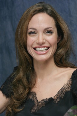 angelina_019.jpg