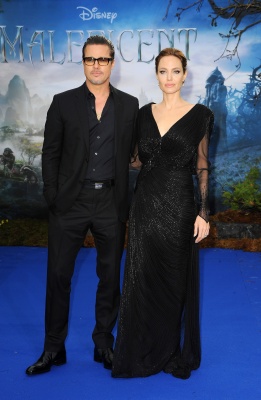 angelina_003.jpg