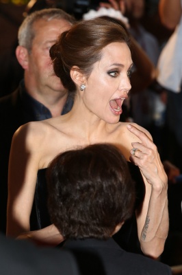 angelina_015.jpg