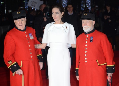 angelina_161.jpg