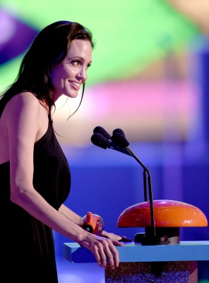 angelina_034.jpg