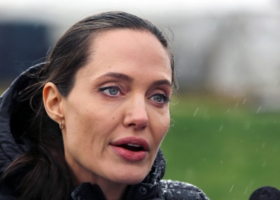 angelina_003.jpg