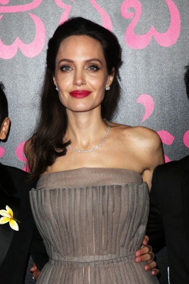 angelina_069.jpg