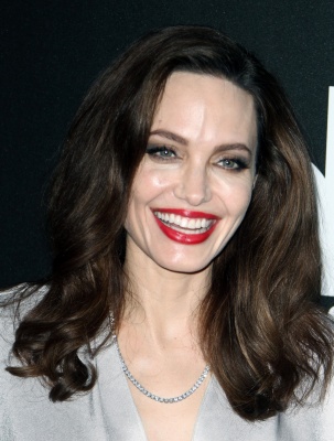angelina_286.jpg