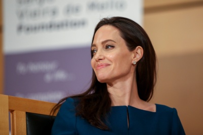 angelina_005.jpg