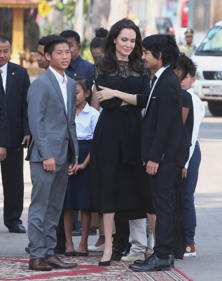 angelina_066.jpg
