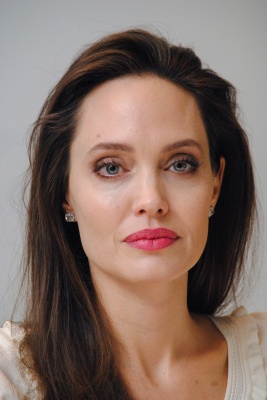 angelina_097.jpg