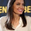 angelina_150.jpg