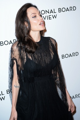 angelina_067.jpg