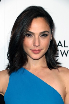 angelina_440.jpg