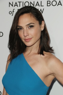 angelina_453.jpg