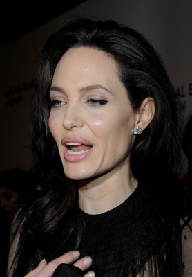 angelina_516.jpg