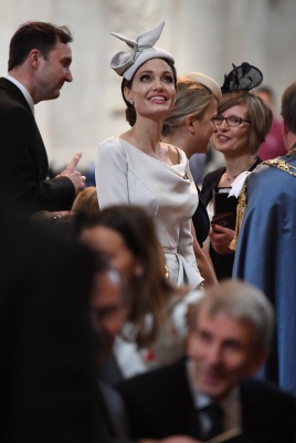 angelina_011.jpg
