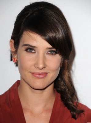 cobie_001.jpg