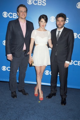 63083384_cobie_smulders_2012_cbs_upfront_064.jpg