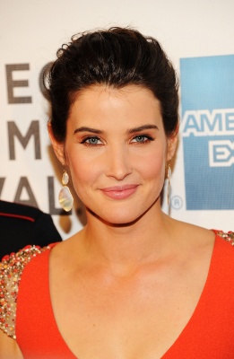cobie_001.jpg