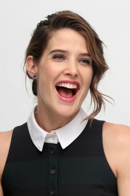 cobie_017.jpg
