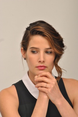cobie_045.jpg
