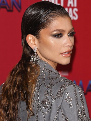 zendaya_0057.jpg