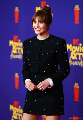 lizzie_0014.jpg