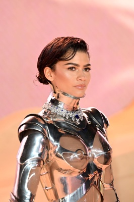 zendaya_0424.jpg