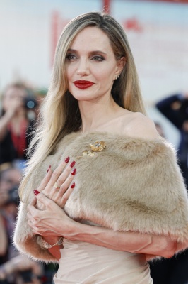 ANGELINA_0071.jpg