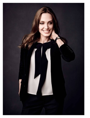 angelina_005.jpg